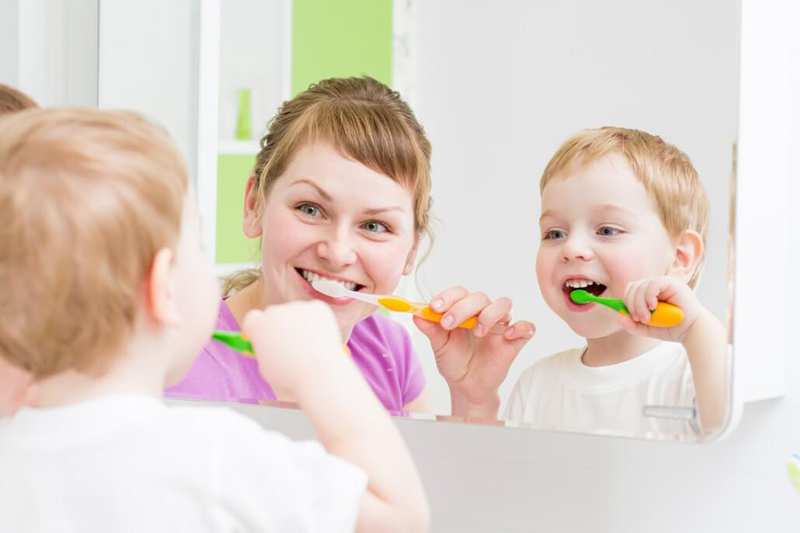 chăm sóc răng miệng theo từng độ tuổi